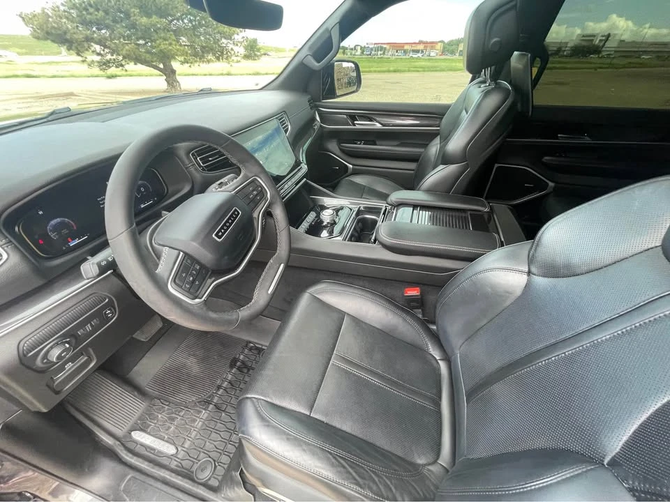 2023 Jeep WS Wagoneer - Image 15 of 19