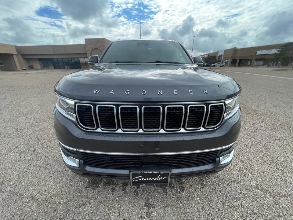 2023 Jeep WS Wagoneer - Image 2 of 19