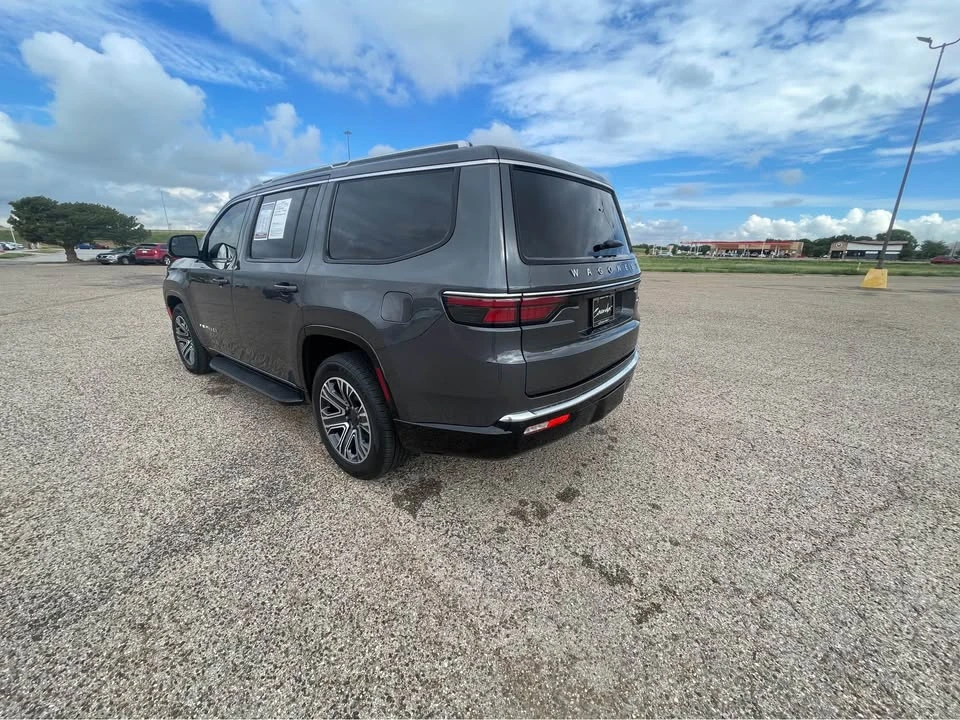 2023 Jeep WS Wagoneer - Image 8 of 19