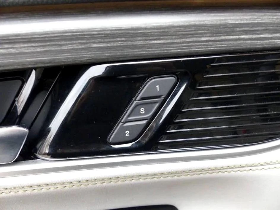 2023 Jeep WS Wagoneer - Image 28 of 31