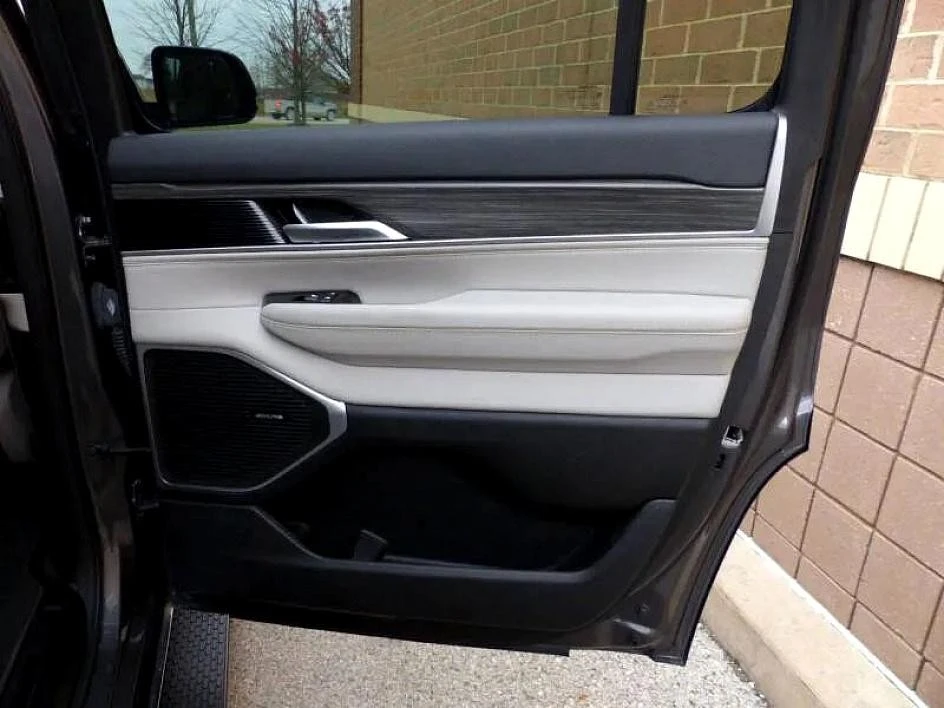 2023 Jeep WS Wagoneer - Image 24 of 31