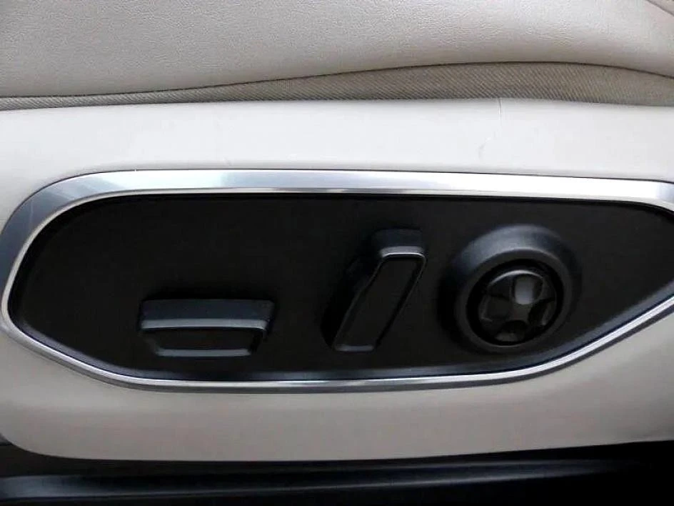 2023 Jeep WS Wagoneer - Image 29 of 31