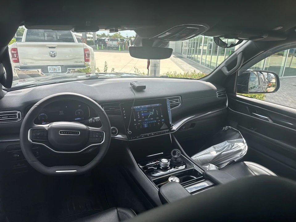 2023 Jeep WS Wagoneer - Image 4 of 6