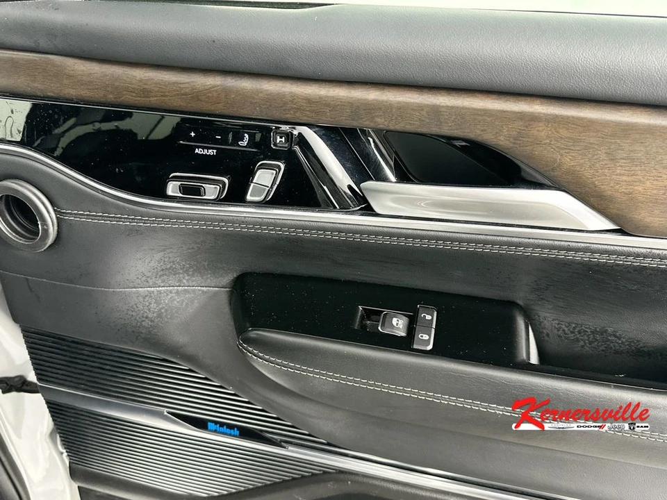 2023 Jeep WS Wagoneer - Image 23 of 24