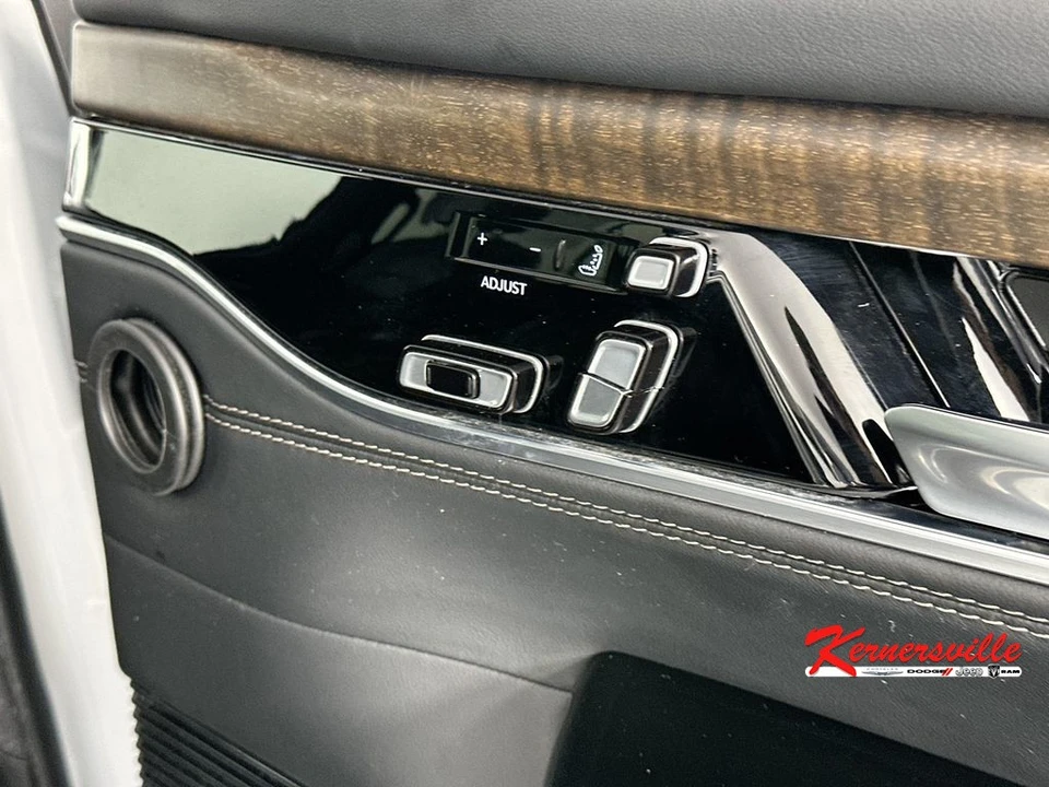 2023 Jeep WS Wagoneer - Image 23 of 24