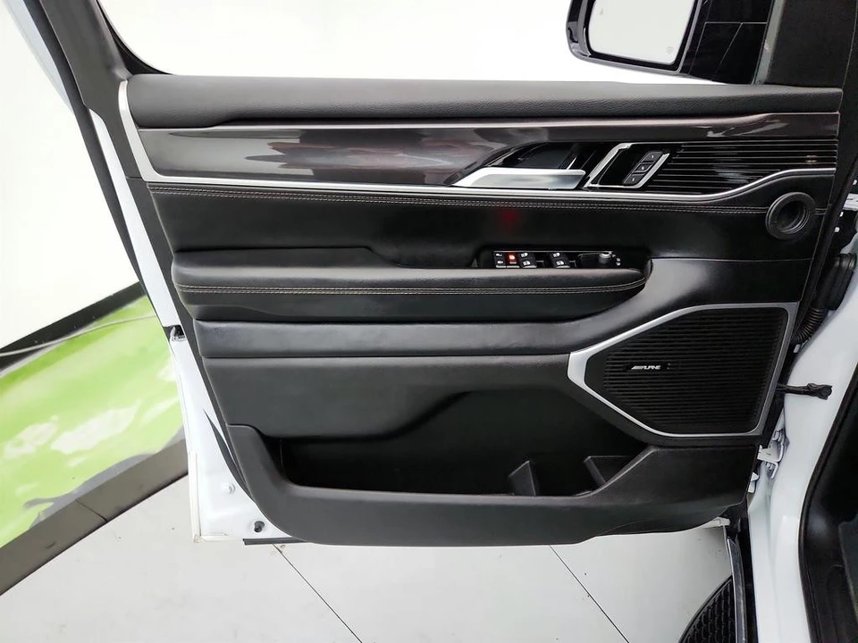2023 Jeep WS Wagoneer - Image 22 of 31