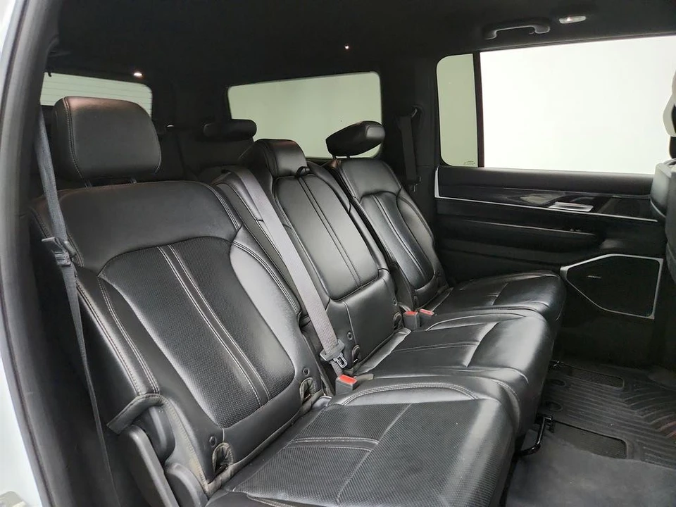 2023 Jeep WS Wagoneer - Image 29 of 31