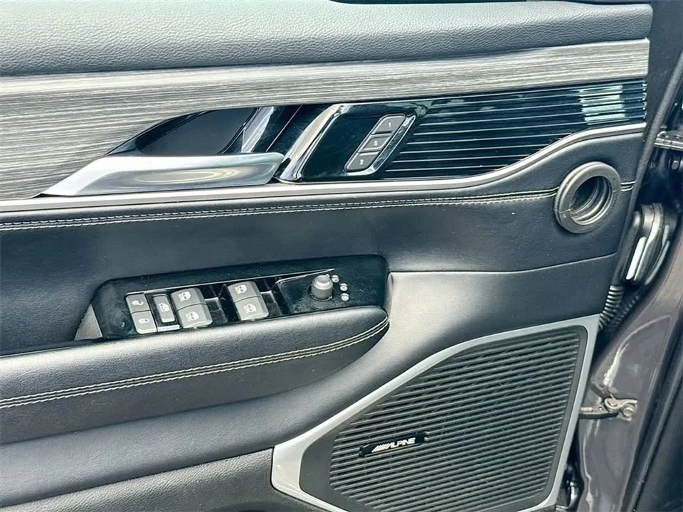 2023 Jeep WS Wagoneer - Image 19 of 20