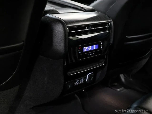 2023 Jeep WS Wagoneer - Image 15 of 31