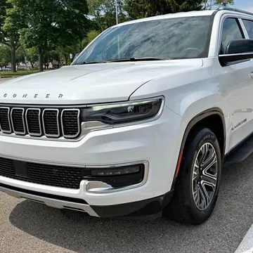 2023 Jeep Wagoneer L Series II