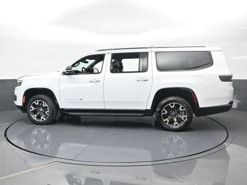 2023 Jeep WS Wagoneer - Image 3 of 12