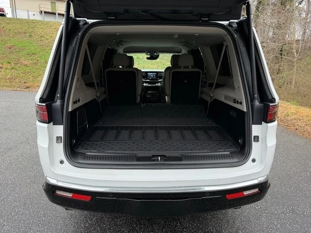 2023 Jeep WS Wagoneer - Image 21 of 21