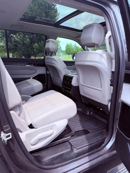 2023 Jeep WS Wagoneer - Image 8 of 15