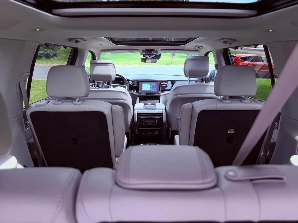 2023 Jeep WS Wagoneer - Image 11 of 15