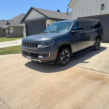 2023 Jeep Wagoneer L Series III Sport Utility 4D