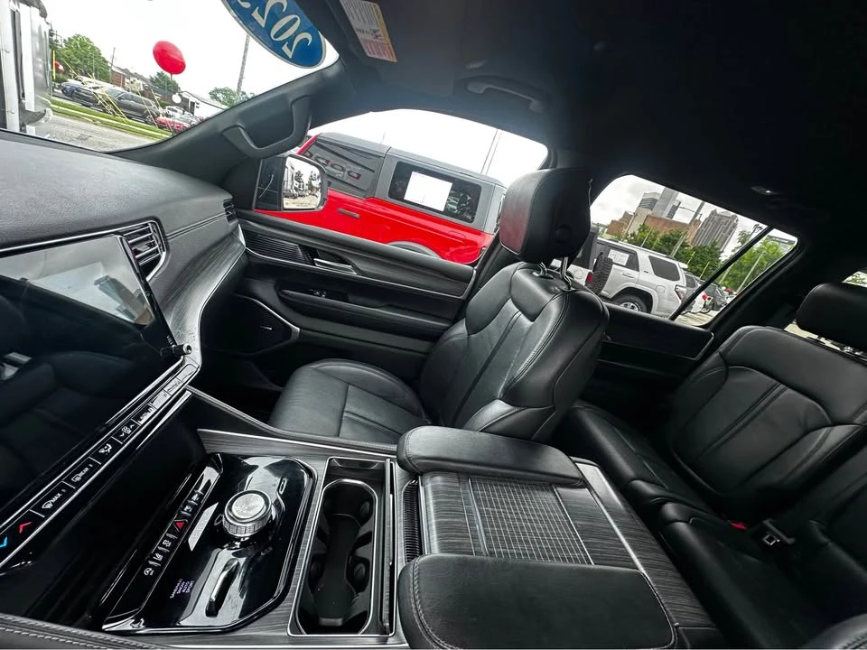 2023 Jeep WS Wagoneer - Image 8 of 12