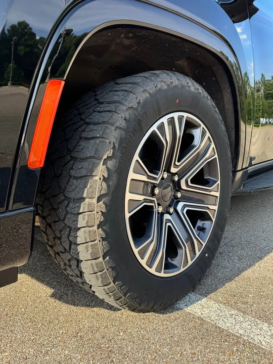 2023 Jeep WS Wagoneer - Image 3 of 15