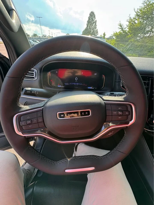 2023 Jeep WS Wagoneer - Image 11 of 15