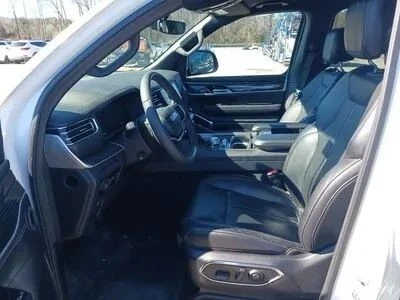 2023 Jeep WS Wagoneer - Image 2 of 9