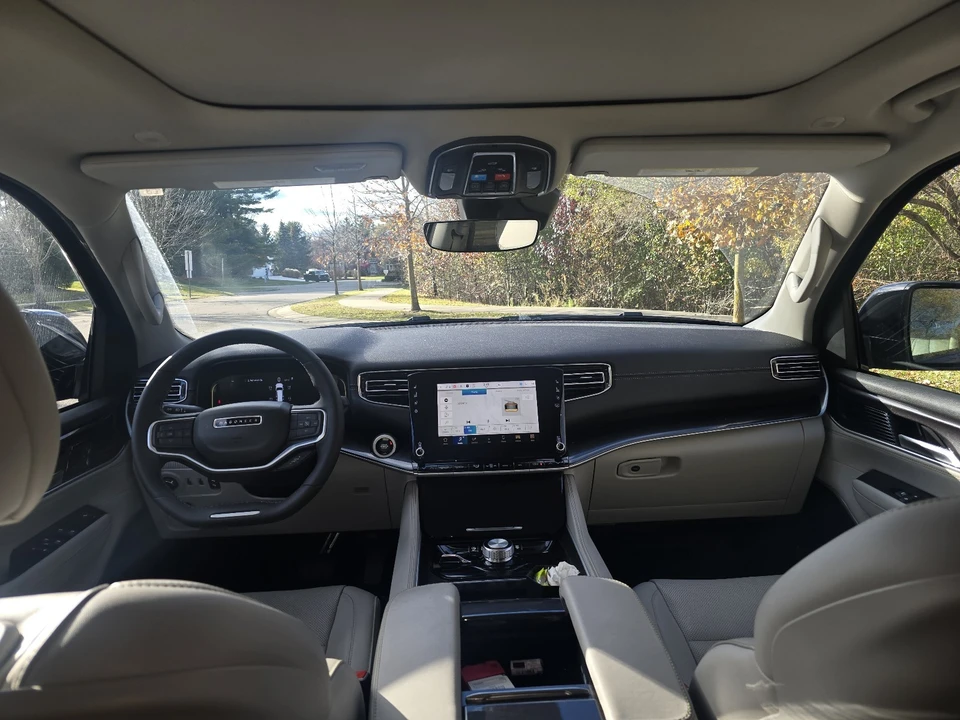 2023 Jeep WS Wagoneer - Image 9 of 10