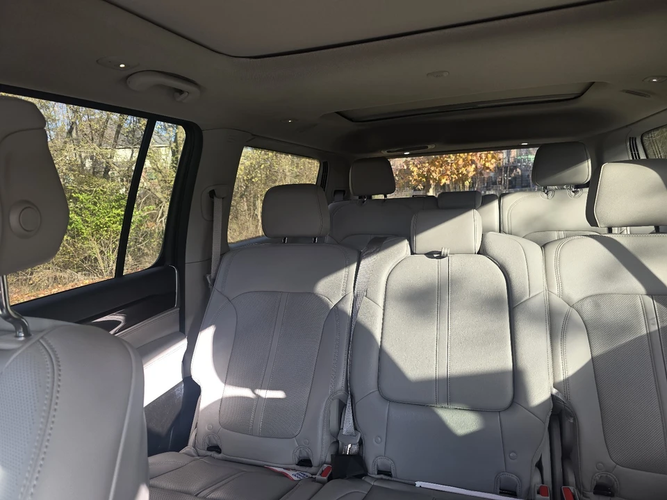 2023 Jeep WS Wagoneer - Image 6 of 10