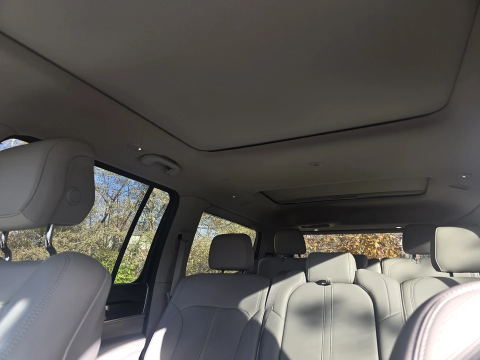 2023 Jeep WS Wagoneer - Image 7 of 10