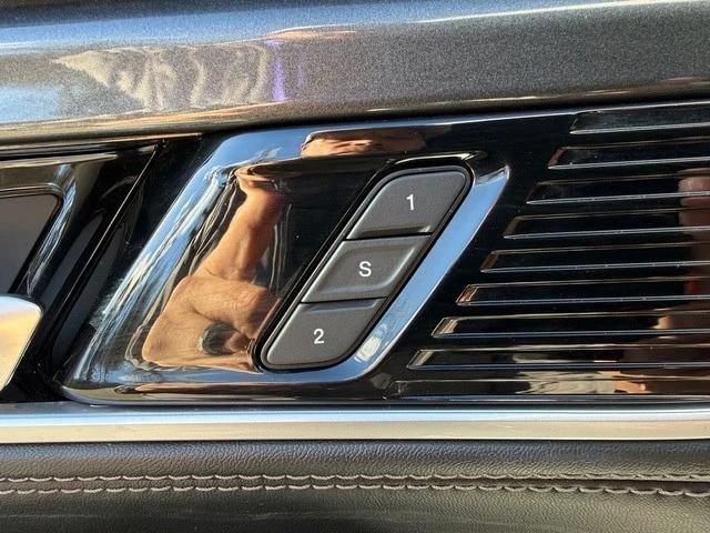 2023 Jeep WS Wagoneer - Image 12 of 12