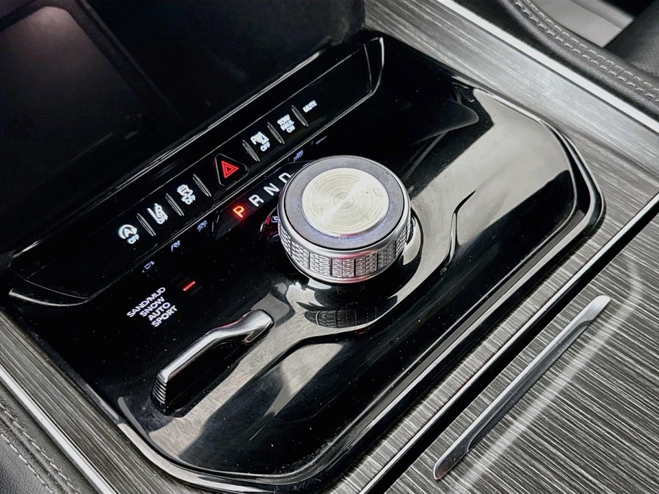 2023 Jeep WS Wagoneer - Image 24 of 31