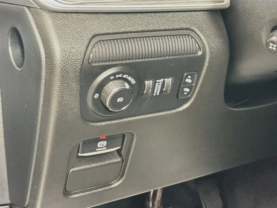 2023 Jeep WS Wagoneer - Image 16 of 31