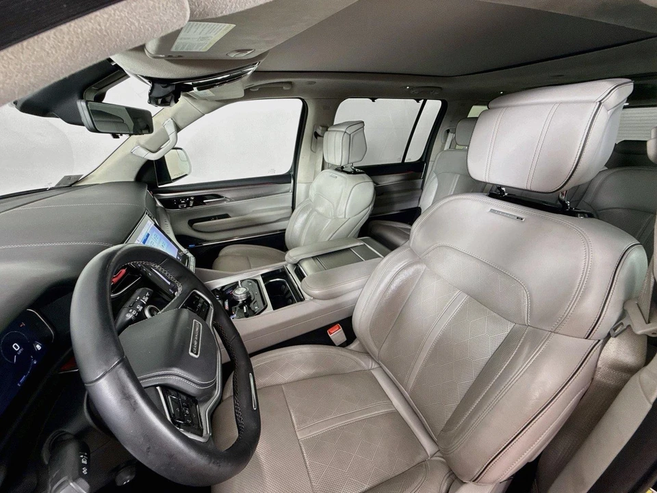 2023 Jeep WS Wagoneer - Image 8 of 17