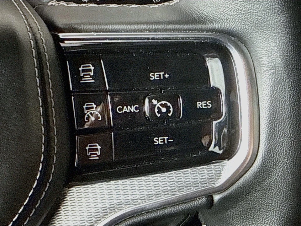 2023 Jeep WS Wagoneer - Image 13 of 31