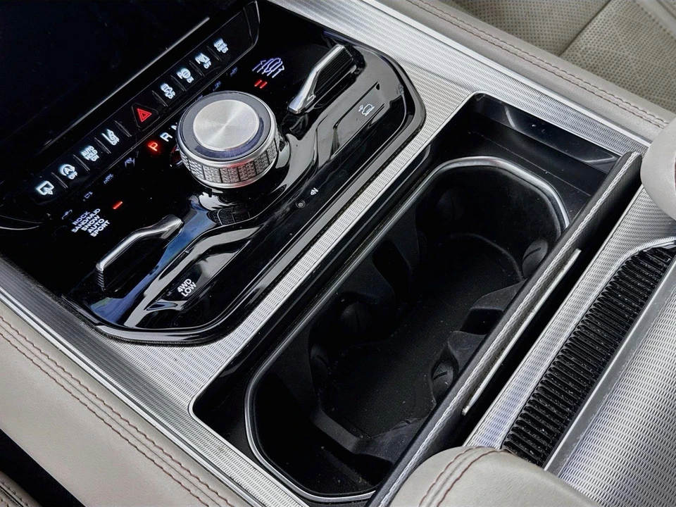 2023 Jeep WS Wagoneer - Image 13 of 17
