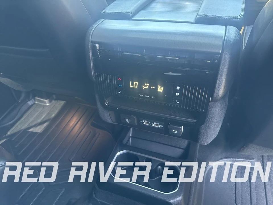 2023 Jeep WS Wagoneer - Image 17 of 21