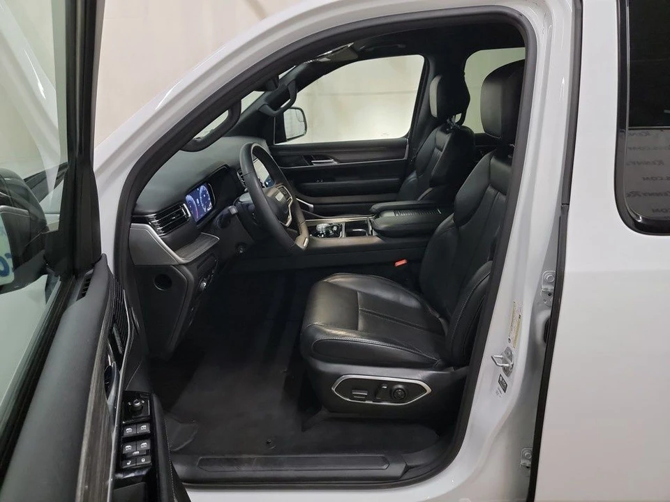 2023 Jeep WS Wagoneer - Image 10 of 12
