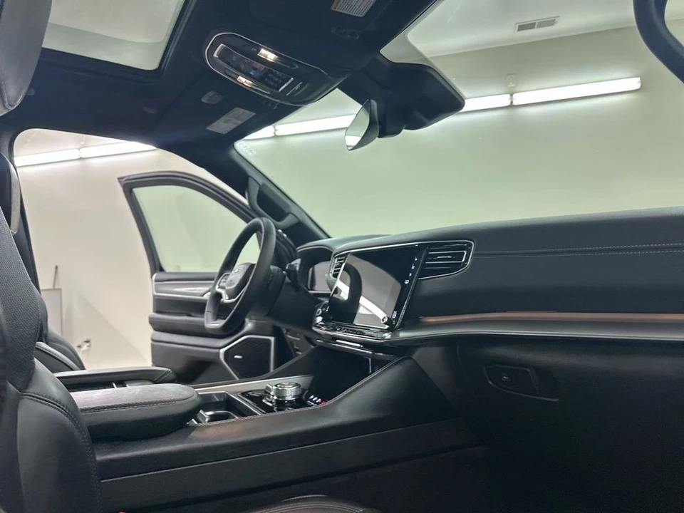 2023 Jeep WS Wagoneer - Image 15 of 21