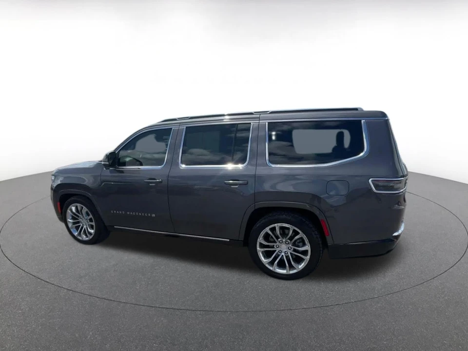 2023 Jeep WS Wagoneer - Image 11 of 31