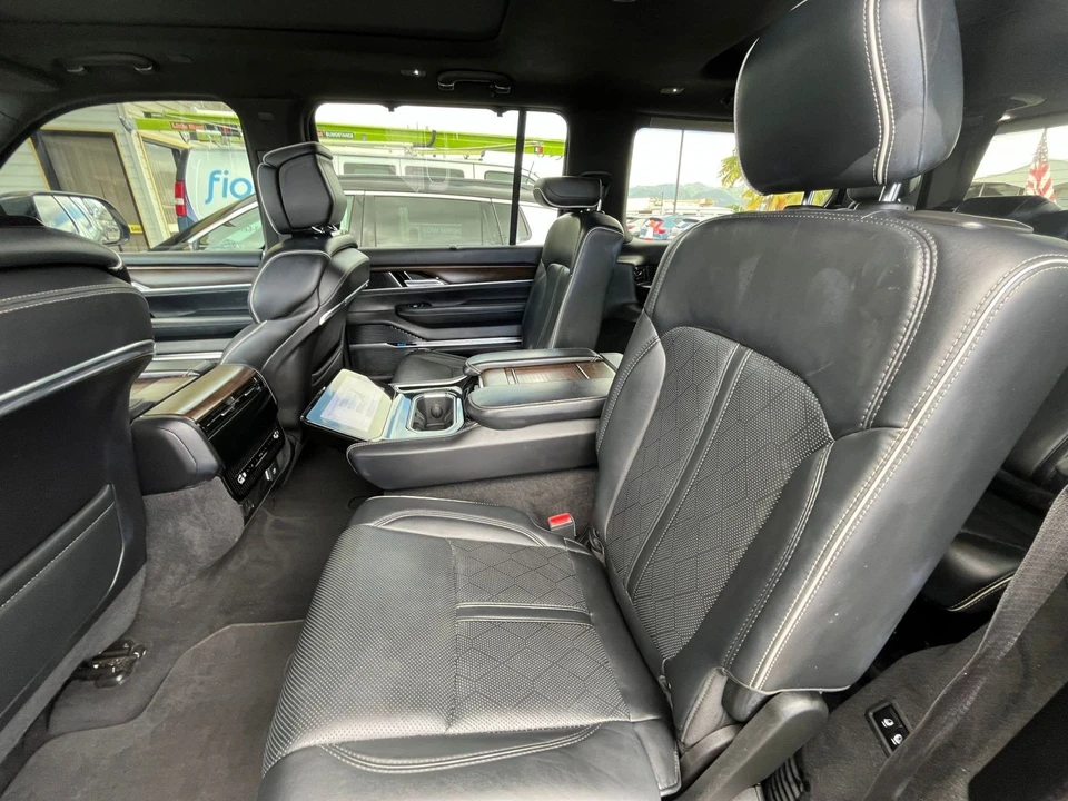 2023 Jeep WS Wagoneer - Image 30 of 31