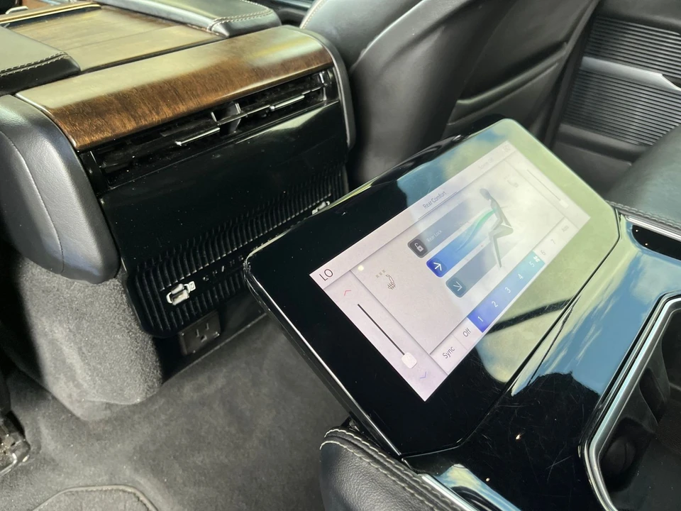 2023 Jeep WS Wagoneer - Image 27 of 31