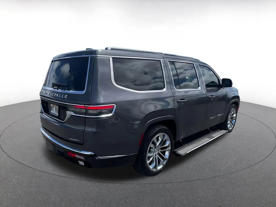 2023 Jeep WS Wagoneer - Image 16 of 31