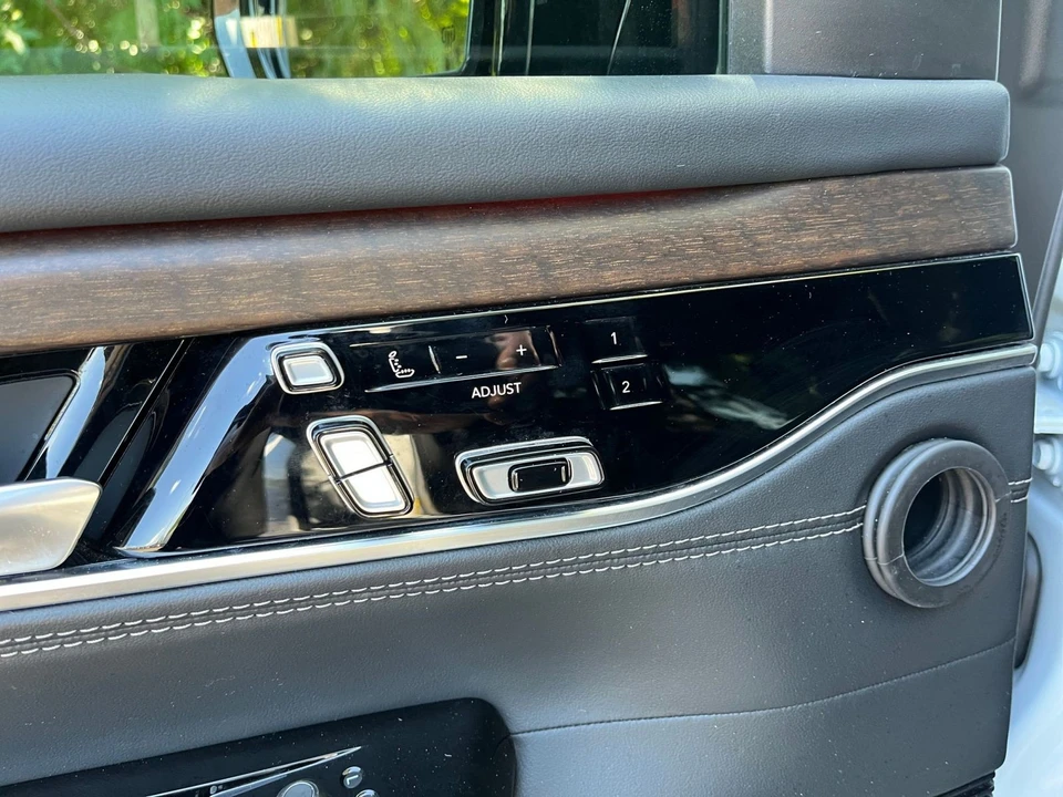 2023 Jeep WS Wagoneer - Image 25 of 31