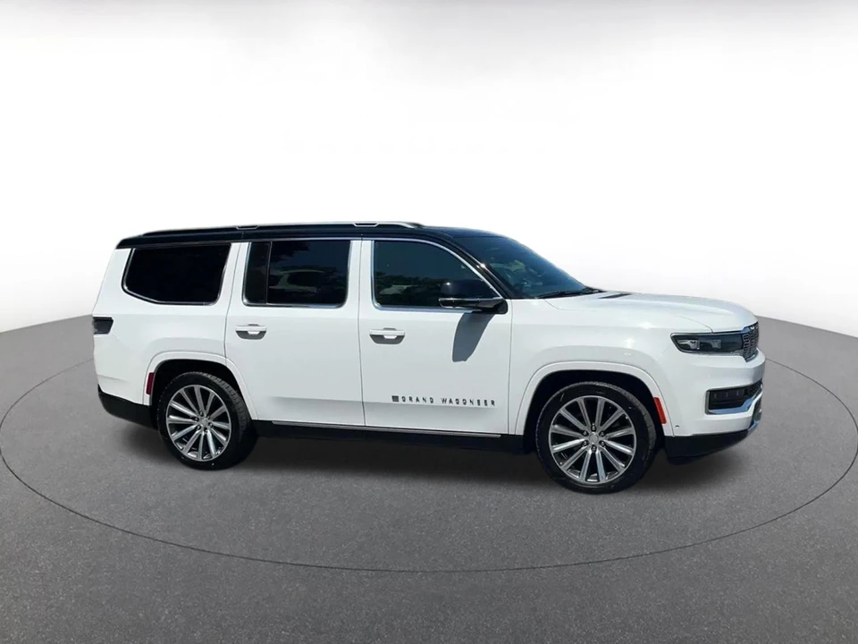2023 Jeep WS Wagoneer - Image 2 of 31