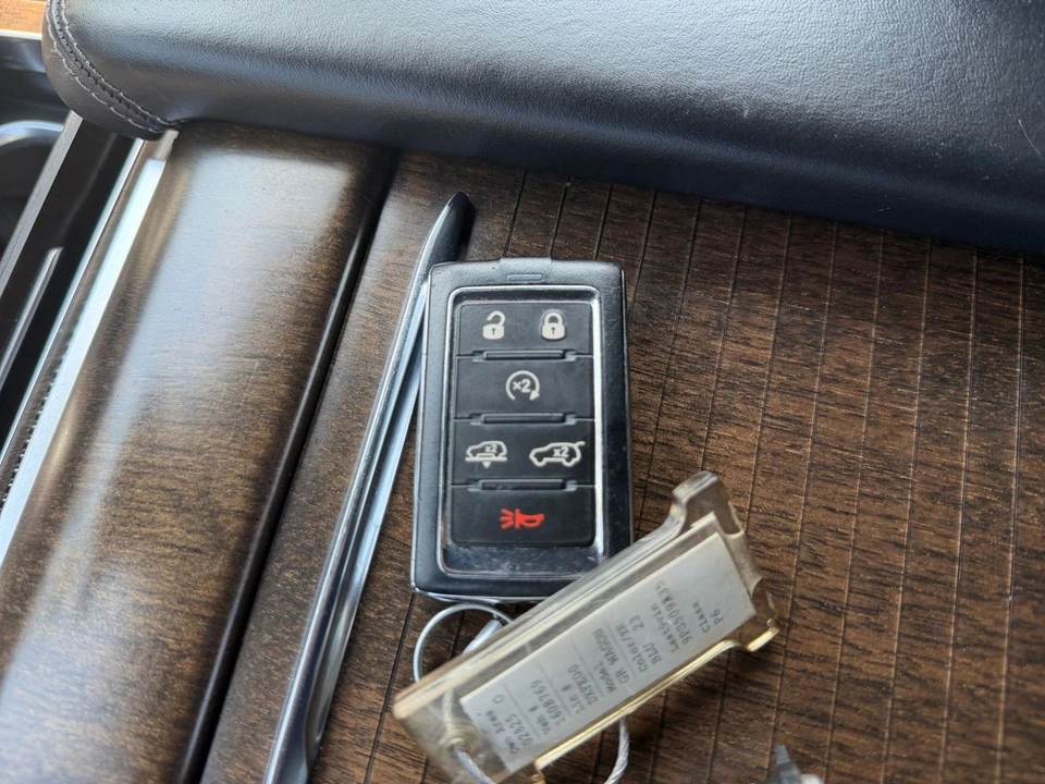 2023 Jeep WS Wagoneer - Image 29 of 31
