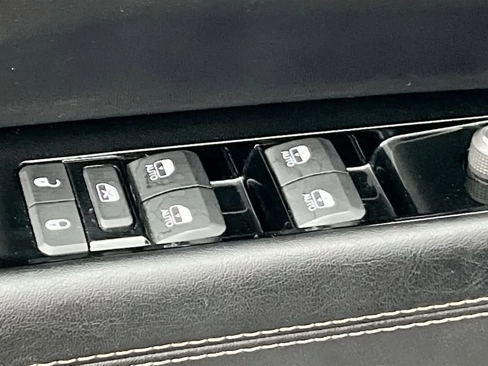 2023 Jeep WS Wagoneer - Image 18 of 20