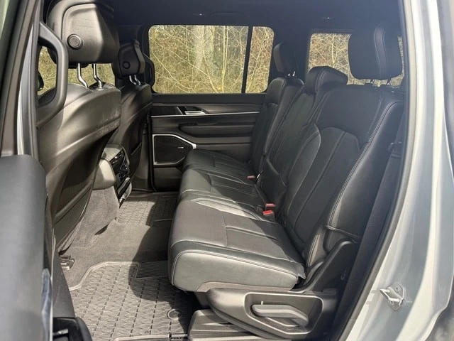 2023 Jeep WS Wagoneer - Image 17 of 21