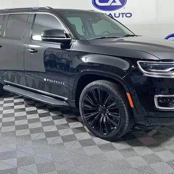 2023 Jeep Wagoneer Series II