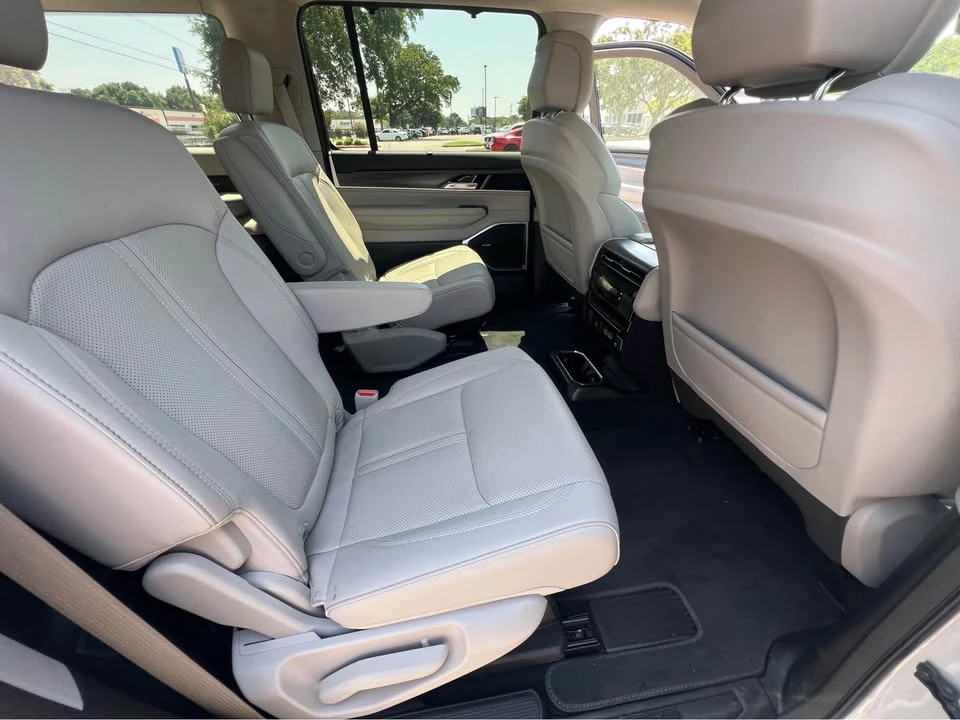 2023 Jeep WS Wagoneer - Image 11 of 16