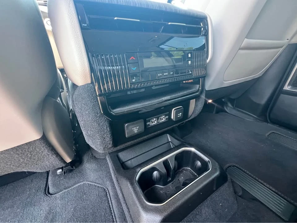 2023 Jeep WS Wagoneer - Image 8 of 16