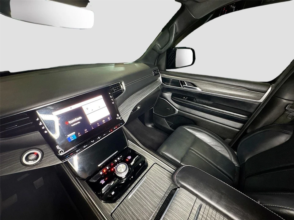 2023 Jeep WS Wagoneer - Image 7 of 31