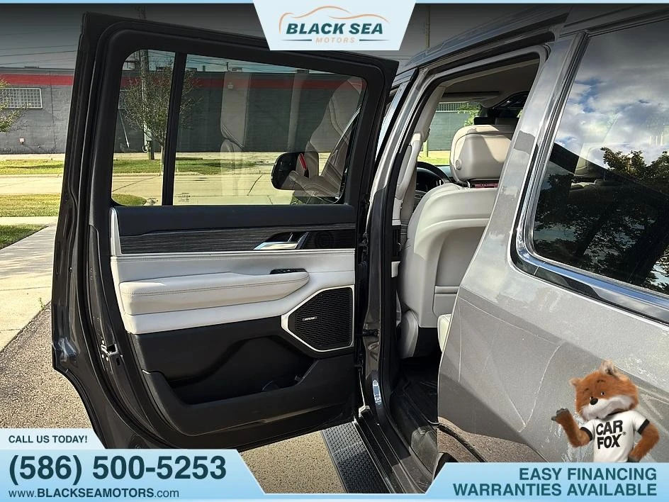 2023 Jeep WS Wagoneer - Image 28 of 31