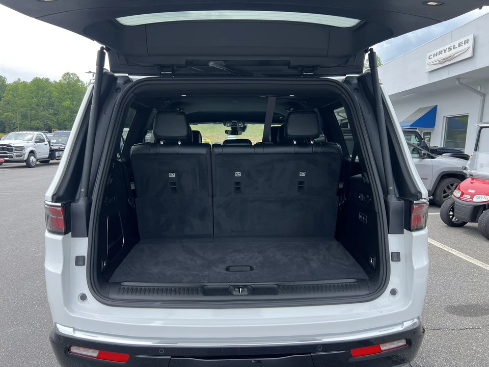 2023 Jeep WS Wagoneer - Image 10 of 31